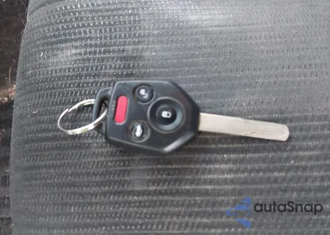 2014 Subaru Outback 2.5I Premium из США, поврежденный, VIN 4S4BRBCC2E3310393